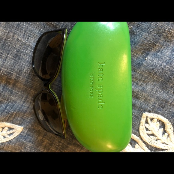 Kate Spade ♠️ - Picture 8 of 8